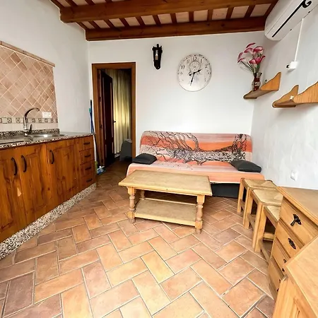 Con Azotea Compartida Cerca De La Playa *